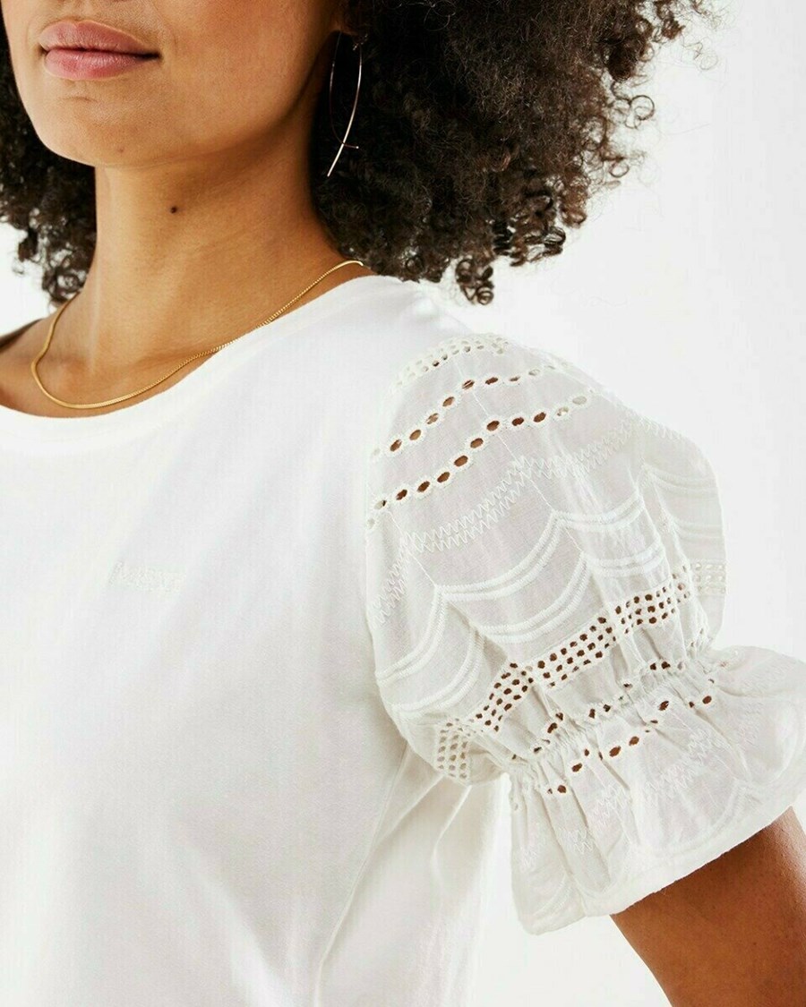 Mexx Broidery sleeve tee Off white Białe | TUGSC9174