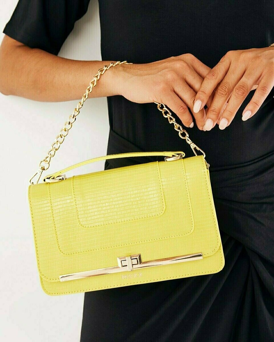 Mexx Flapover crossbody bag Yellow Żółte | LAYGC5984