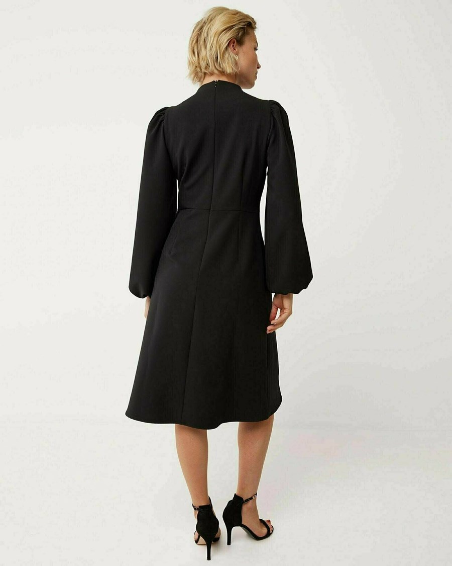 Mexx Mock neck puffsleeve dress Black Czarne | VISZY4719